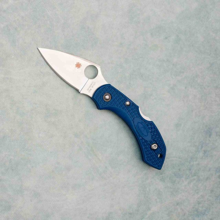 Couteau Spyderco Dragonfly 2 Cobalt Manche FRN Bleu Lame Acier CPM SPY27 Lockback Made Japan SC28PCBL2 - Livraison Gratuite