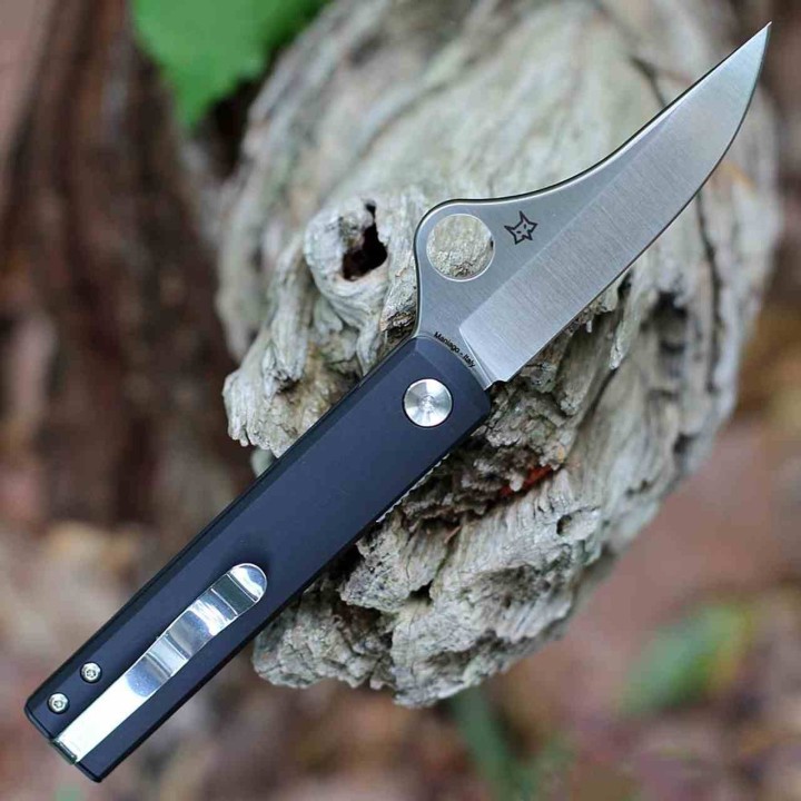 Couteau Spyderco Essenza Manche Aluminium Lame Acier N690Co Linerlock Made in Italy SC272ALBKP - Livraison Gratuite
