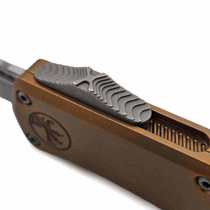 Couteau Microtech Hera II Mini Recurve OTF Automatique Lame Acier M390MK Manche Tan USA MCT1705M10APTA - Livraison Gratuite 