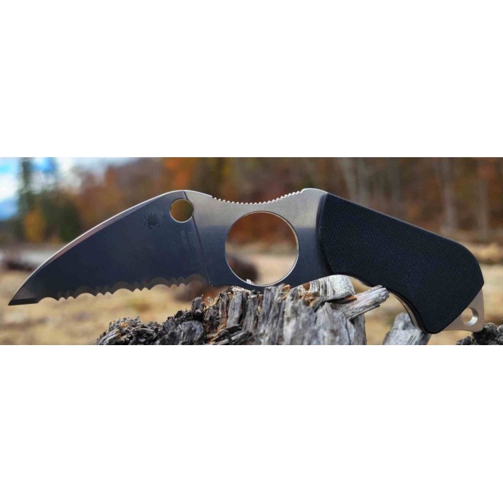 Couteau Spyderco Swick 6 Lame Wharncliffe Acier LC200N Serrated Manche G10 Noir Étui Boltaron USA SCFB14S6 - Livraison Gratuite