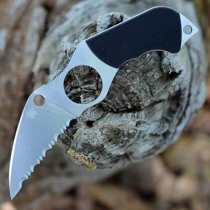 Couteau Spyderco Swick 6 Lame Wharncliffe Acier LC200N Serrated Manche G10 Noir Étui Boltaron USA SCFB14S6 - Livraison Gratuite