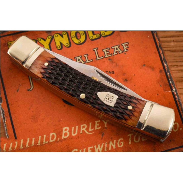 Couteau Rough Rider 30ème Anniversaire Small Moose Lames Acier 440 Os Brun Slip Joint Coffret RR2630 - Livraison Gratuite