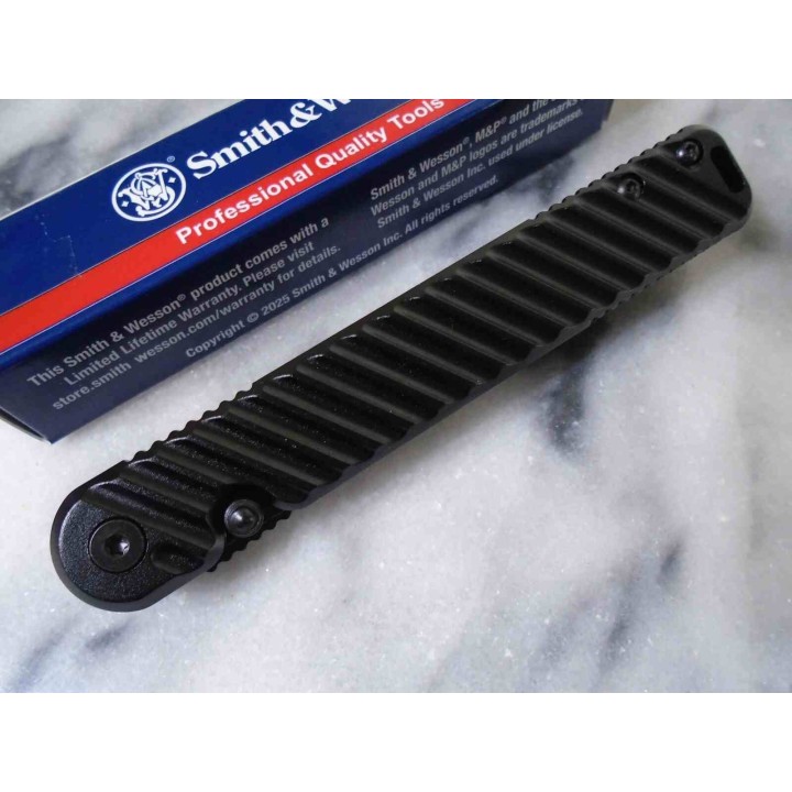 Couteau Smith&Wesson Executive Lame Dague Acier 7Cr13 Noire Manche Alu Linerlock Clip SW1227056 - Livraison Gratuite