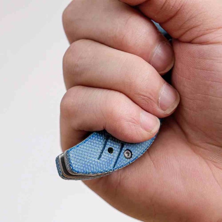 Couteau Vosteed Naga Blue Lame Clip Point Acier S35VN Manche Micarta Top Liner Lock VOSA3901 - Livraison Gratuite