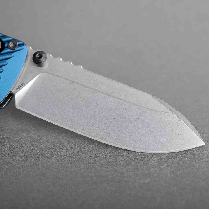 Couteau Vosteed Vombat Crossbar Lock Lame Zulu Acier M390 Stonewash Manche Aluminium Bleu VOSA4103 - Livraison Gratuite