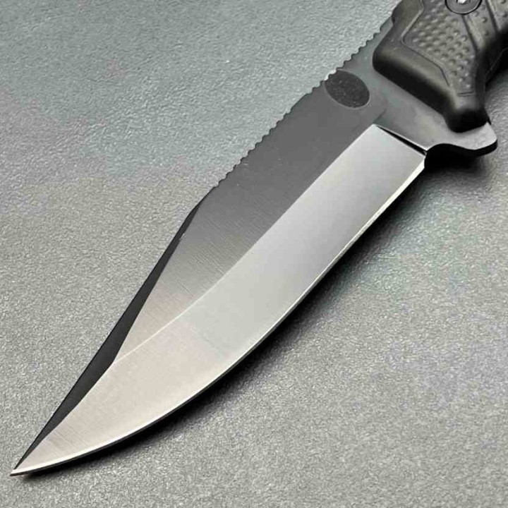 Couteau à Lame Fixe WithArmour Lame Clip Point Acier Inoxydable Noire Manche ABS Noir WARG2E49 - Livraison Gratuite