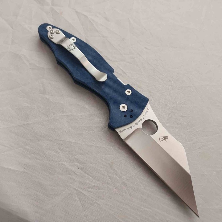 Couteau Spyderco Yojimbo 2 Lame Wharncliffe Acier CPM SPY27 Manche G10 Bleu Compression Lock USA SC85GPCBL2 - Livraison Gratuite
