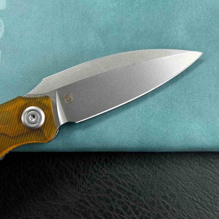 Couteau Kubey Leaf Lame Acier AUS-10 Beadblast Manche Ultem Linerlock KIVT KUB333G - Livraison Gratuite