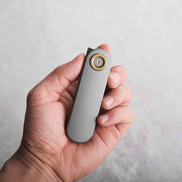 Couteau Vosteed Corgi V Vanchor Lock Lame Drop Point Acier 14C28N Manche Alu Gris EDC VOSA3703 - Livraison Gratuite