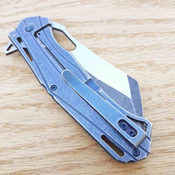 Couteau Rough Ryder Lame Tanto Acier Inox Manche Acier Bleu Frame Lock Clip RR2145 - Livraison Gratuite