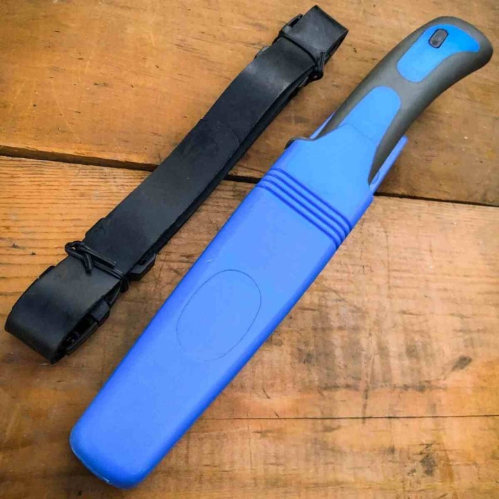 Couteau de Plongée Rite Edge Divers Blue Lame Acier 420J2 Manche Caoutchouc Etui Abs CN210424BL - Livraison Gratuite