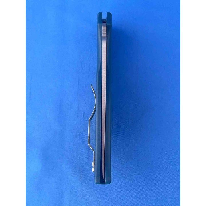 Couteau Spyderco Stretch 2 XL Lightweight Lame Acier CPM-SPY27 Manche FRN Lockback Made Japan SC258PCBL - Livraison Gratuite