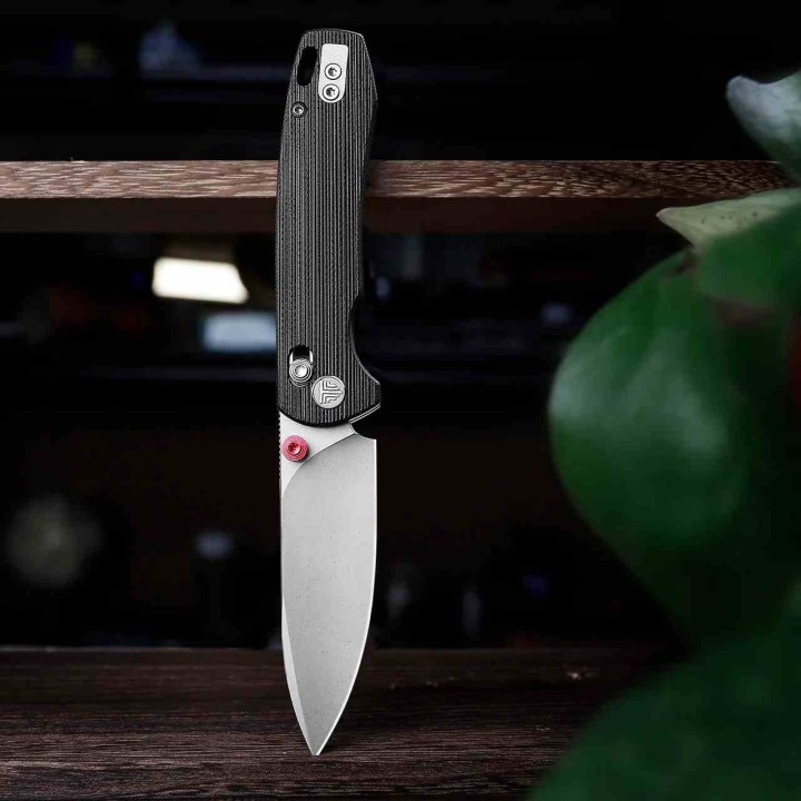 Couteau TRIVISA Dragonfly-B Lame Acier 14C28N Stonewashed Manche G10 Noir Axis Lock TVJM03BG14 - Livraison Gratuite
