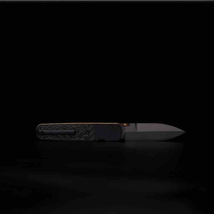 Couteau CJRB Perfect Locust Lame Acier S90V Manche Titane/FCarbone Button Lock Kivt J1951GBCF1 - Livraison Gratuite