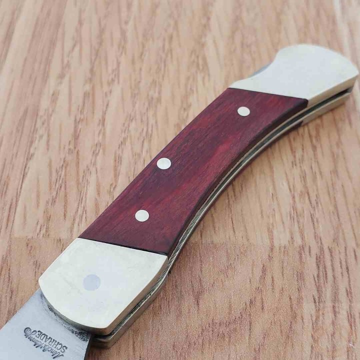 Couteau Schrade Uncle Henry 22 "Brown Bear" Lame Acier Inox Manche Bois de Rose Lockback SCHLB3 - Livraison Gratuite
