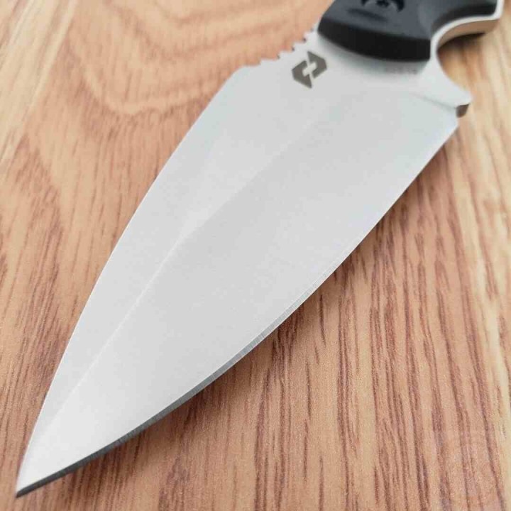 Couteau Schrade Delta Class Adder Lame Acier AUS-10 Manche & Etui Polymère Noir SCH1182521 - Livraison Gratuite