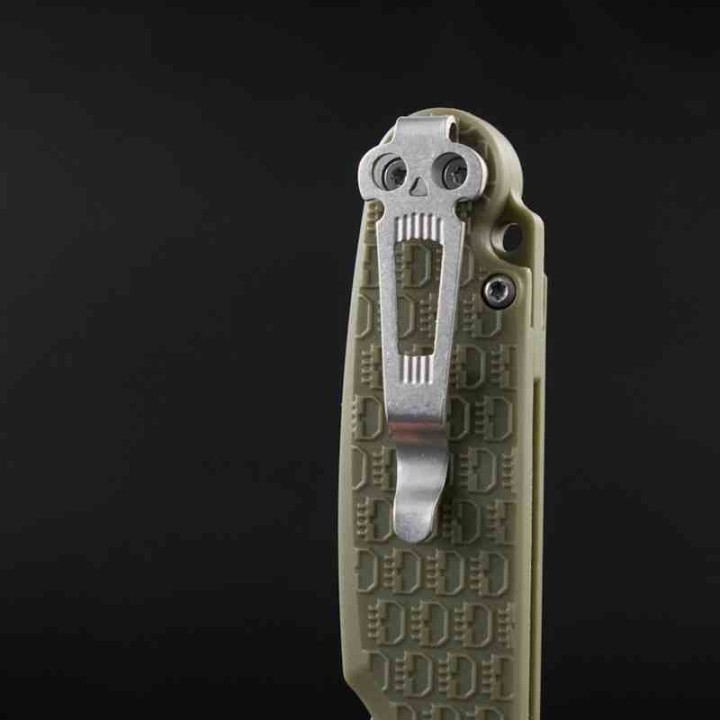 Couteau Daggerr Leprechaun Lame Acier 8Cr14MoV Manche FRN OD Green Linerlock DGRLPMOLSW - Livraison Gratuite