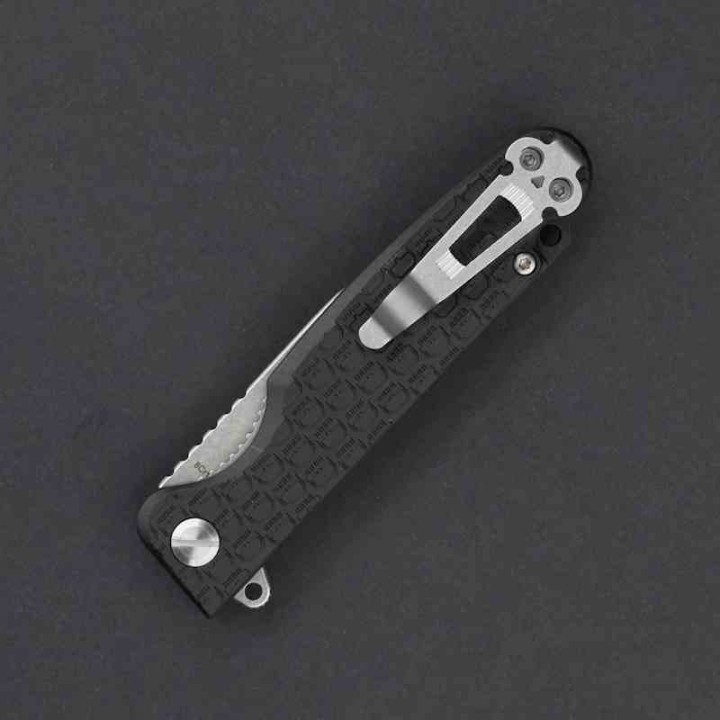 Couteau Daggerr Leprechaun Lame Acier 8Cr14MoV Manche FRN Black Linerlock DGRLPMBKSW - Livraison Gratuite