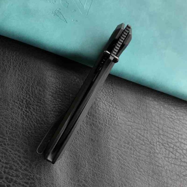 Couteau Kubey Ruckus Lame Acier AUS-10 Blk Manche Black G10 IKBS Linerlock Clip KUB314O - Livraison Gratuite