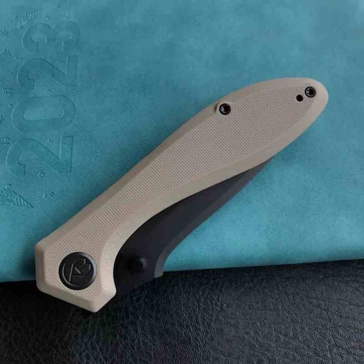 Couteau Kubey Ruckus Lame Acier AUS-10 Blk Manche Tan G10 IKBS Linerlock Clip KUB314K - Livraison Gratuite