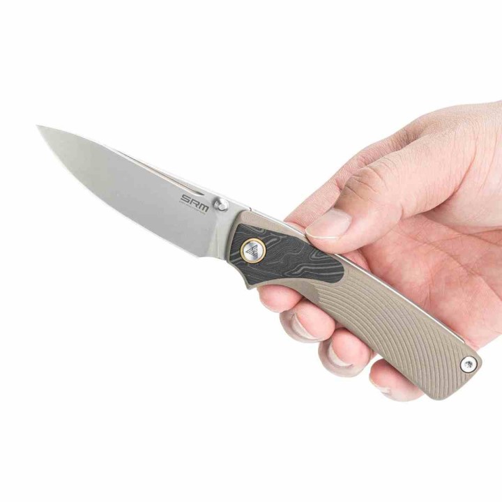 Couteau SRM Dome 106M-GW Lame Acier 14C28N Manche G-10 Desert Slip Joint Clip SRM106MGW - Livraison Gratuite
