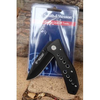 Couteau Smith&Wesson Extreme Ops Lame Acier Inox Manche Alu Noir Linerlock Clip SWA10CP - Livraison Gratuite