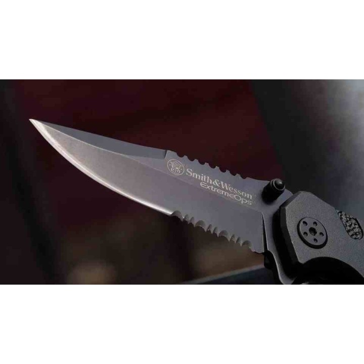 Couteau Smith&Wesson Extreme Ops Acier Carbone/Inox Manche Aluminium Linerlock SWA24S - Livraison Gratuite