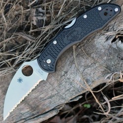 Couteau Spyderco Delica 4 Lightweight Wharncliffe Lame Acier VG-10 Manche FRN Made In Japan SC11FSWCBK - Livraison Gratuite