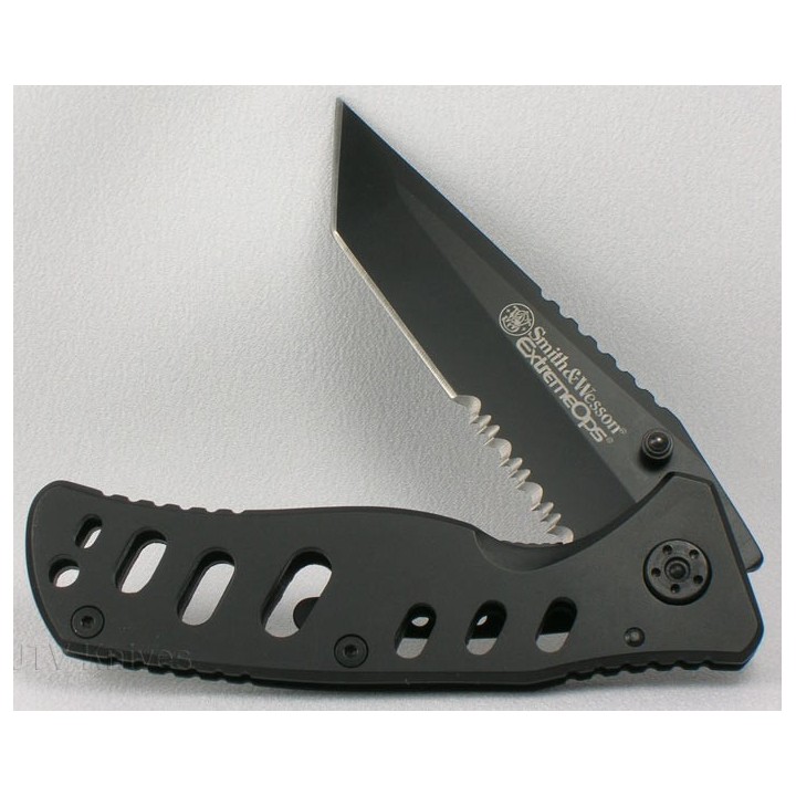 Couteau SMITH&WESSON S&W Extreme Ops Acier 440c Serrat  Cran d'arret Black tanto SW10HBS - LIVRAISON GRATUITE