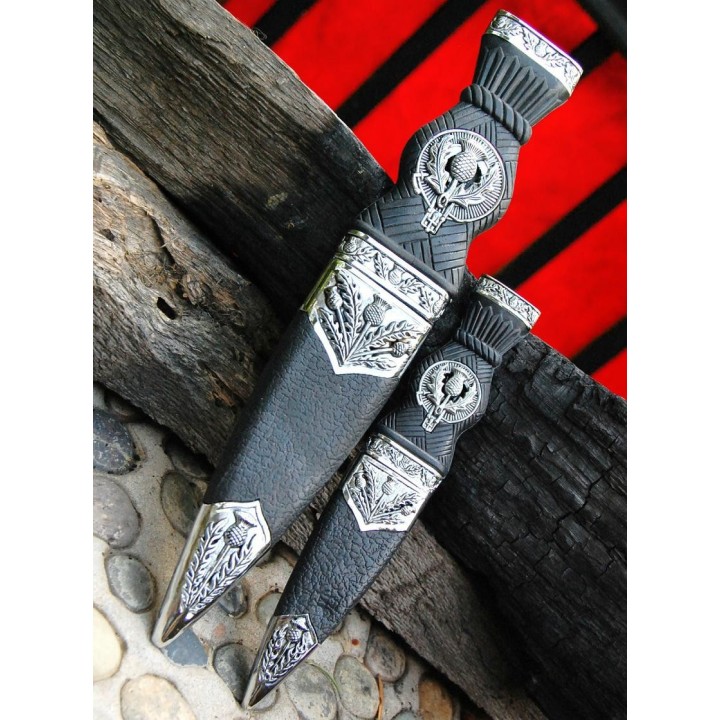 Set de 2 Couteaux Scottish Dirk Reproduction United Cutlery Scottish SGIAN DUBH 2 Piece Dagger CN210928 - Livraison Gratuite