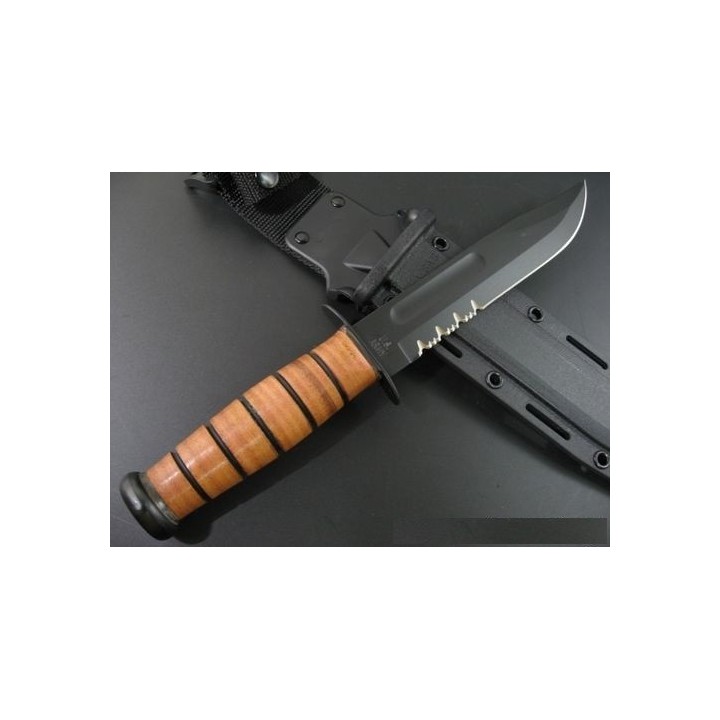 Couteau Tactical KABAR Serrated Ka-Bar U.S. Army Fighting Carbone 1095 Etui Kydex Made In USA KA5019 - Livraison Gratuite