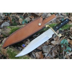 Couteau Bowie Alamo Lame Acier 3Cr13 Clip Point Manche Corne Etui Cuir Frost Cutlery FJRS005BH - Livraison Gratuite