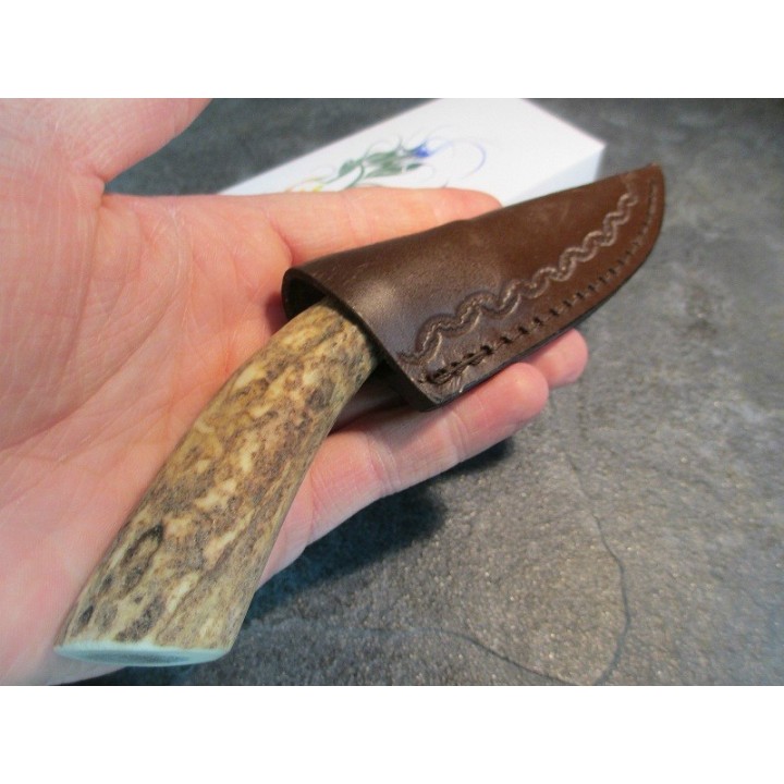 Skinner Couteau de Chasse Hunter Acier Carbone Manche Bois de Cerf Etui Cuir SS7015 - Livraison Gratuite