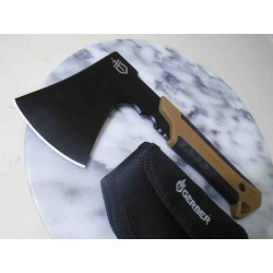 Hache Gerber Pack Hatchet Black Lame Acier Inox Manche FRN Etui Nylon G3484 - Livraison Gratuite