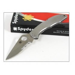 Couteau SPYDERCO SC11PS DELICA 4 STAINLES SERRATED