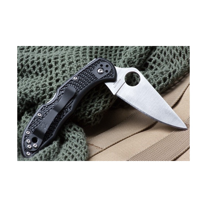 Couteau Spyderco Delica Flat Ground Black Acier VG-10 Manche FRN Made In Japan SC11FPBK - Livraison Gratuite