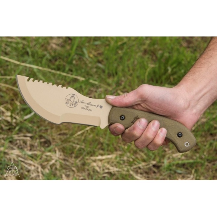 Couteau Tops Tom Brown Tracker Desert Tan Carbone 1095 Manche Micarta Etui Kydex Made In USA TPTBT01TAN - Livraison Gratuite