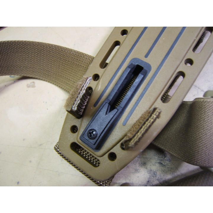 Couteau Gerber LMF II Infantry Coyote Brown Acier 420HC Etui MOLLE Made In USA G1463 - Livraison Gratuite