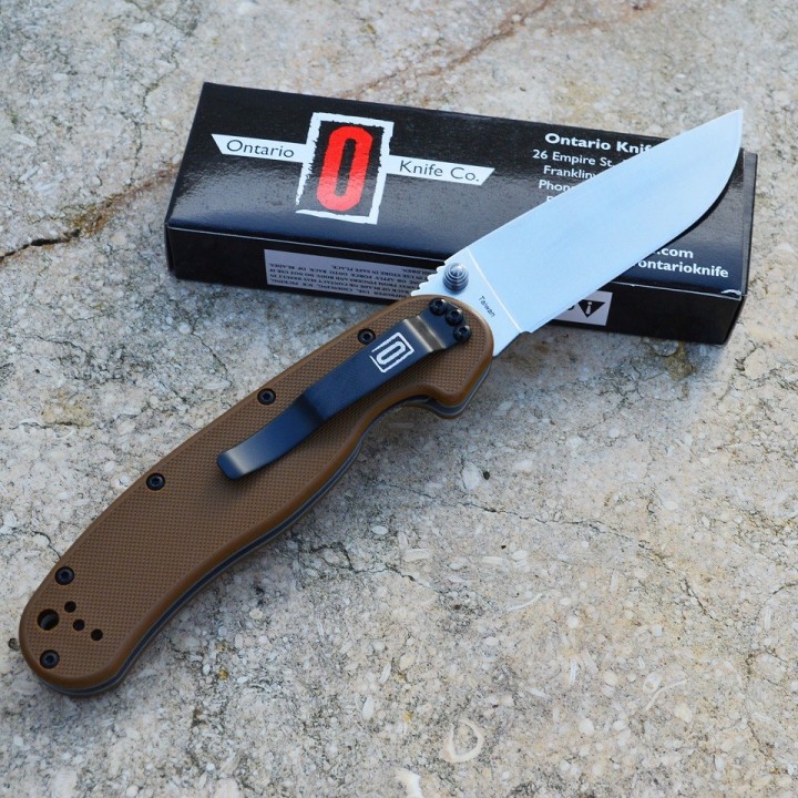 Couteau Ontario Rat Model 1 Lame Acier AUS-8 Manche FRN Coyote Brown Ontario Rat-1 ON8848CB - Livraison Gratuite