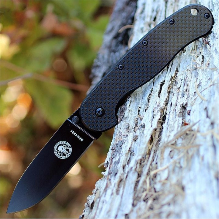 Couteau Esee Zancudo Carbon Fiber/G-10 Lame Acier D2 Black Framelock BRK1302CFB - Livraison Gratuite