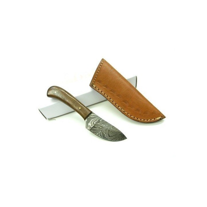 Couteau de Chasse Skinner Lame Damas 258 Couches Manche Bois Etui Cuir DM1080WN - Livraison Gratuite