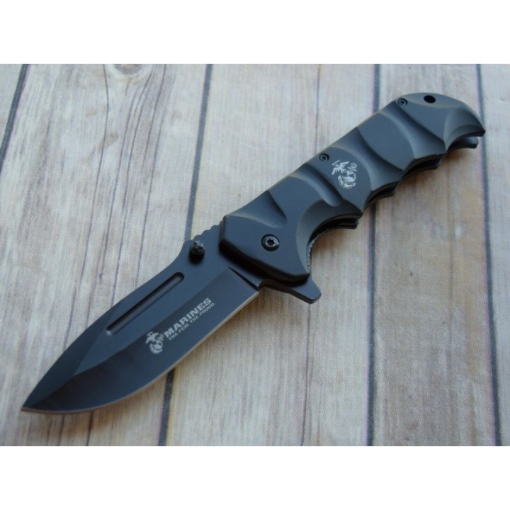 Couteau USMC Marines Tactical Lame Acier 3Cr13 Manche Aluminium Linerlock Clip USMA1059BK - Livraison Gratuite