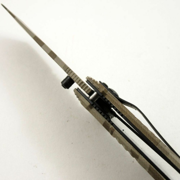 Couteau Tactical Desert Storm Tac Force A/O Lame Tanto Acier Inox Manche Digital Camo Clip TF458SF - Livraison Gratuite