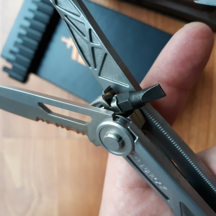 Pince Multifonctions Gerber Center Drive Plus Bit Etui Cuir Made USA G1417 - Livraison Gratuite