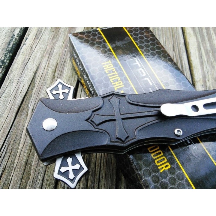 Couteau Tac Force A/O Gothique Celtic Cross Lame Acier 440 Manche Aluminium TF817BK - Livraison Gratuite