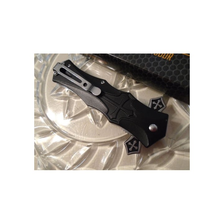Couteau Tac Force A/O Gothique Celtic Cross Lame Acier 440 Manche Aluminium TF817BK - Livraison Gratuite