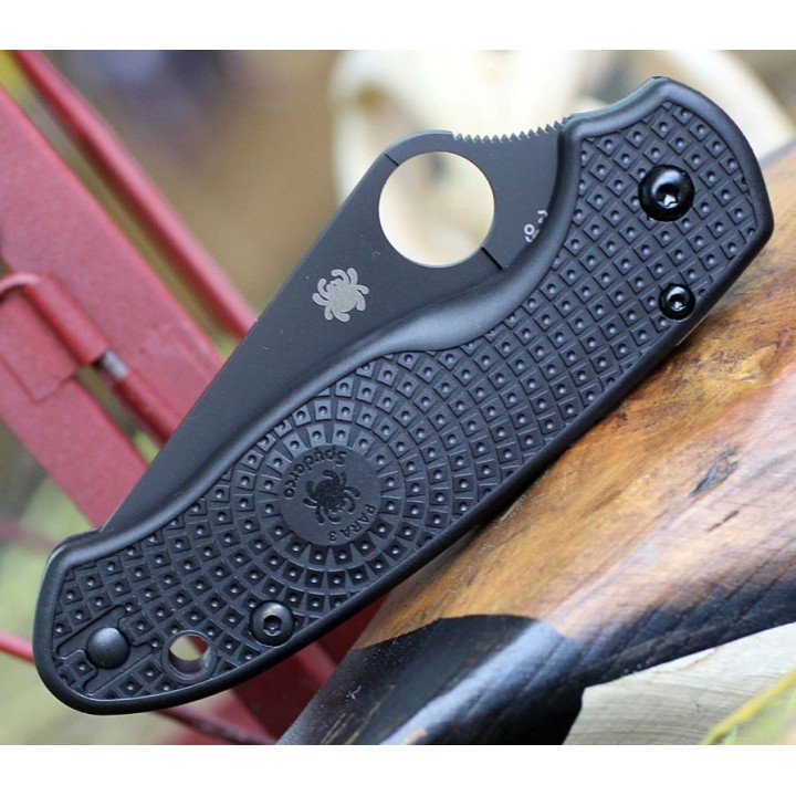 Couteau Spyderco Para 3 Serrated Lame Acier CTS BD1N Black Manche FRN Comp Lock USA SC223SBBK - Livraison Gratuite