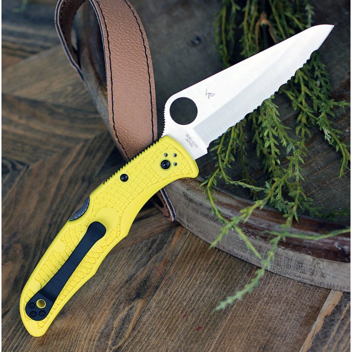 Couteau Spyderco Pacific Salt 2 Yellow Lame Acier H1 Serr Manche FRN Lockback Clip Japan SC91SYL2 - Livraison Gratuite