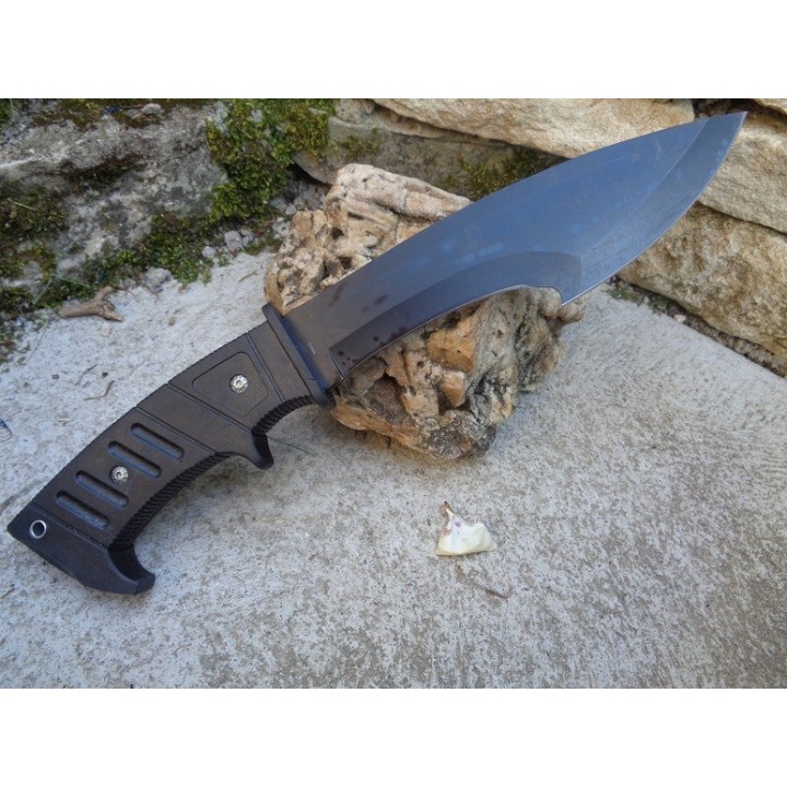Couteau Kukri Bowie Frost Cutlery Lame Acier 3Cr13 Manche Abs Etui Nylon FTX25B - Livraison Gratuite
