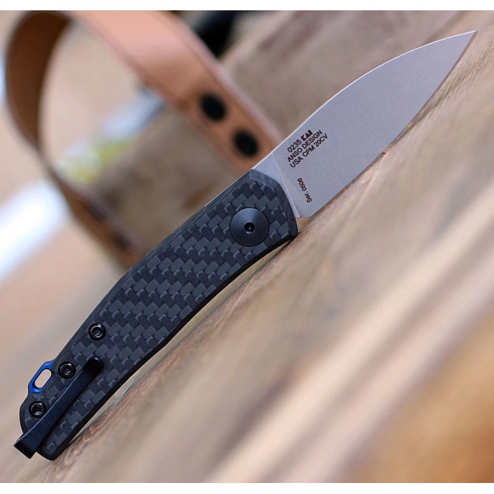 Couteau Zero Tolerance Slip Joint Lame Acier CPM-20CV Manche Fibre de Carbone Made USA ZT0235 - Livraison Gratuite